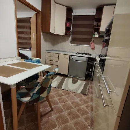 Stan Na Izdavanje, Trebevicka 45 * Sarajevo