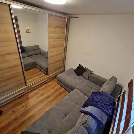 Stan Na Izdavanje, Trebevicka 45 * Sarajevo
